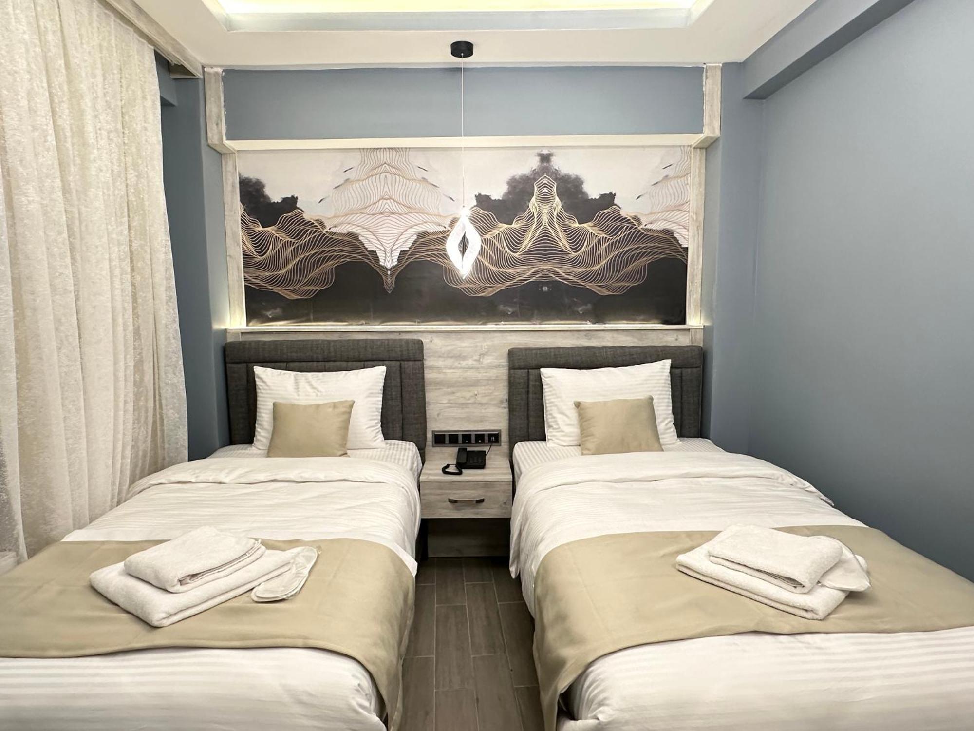Blue Moonrise Hotel Istanbul Exterior photo