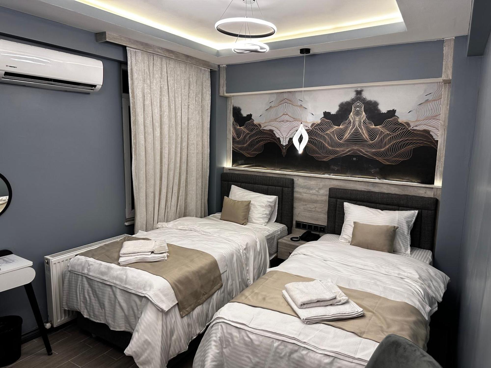 Blue Moonrise Hotel Istanbul Exterior photo